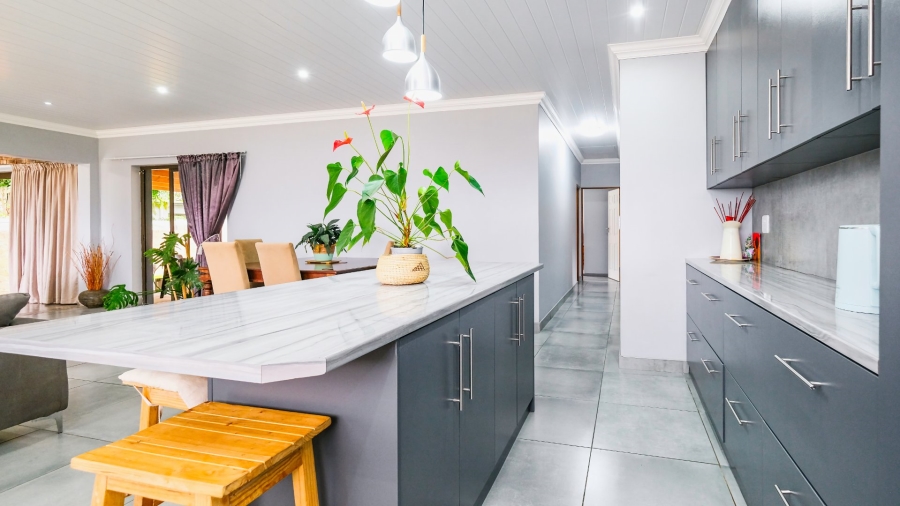 3 Bedroom Property for Sale in Loerie Park Western Cape